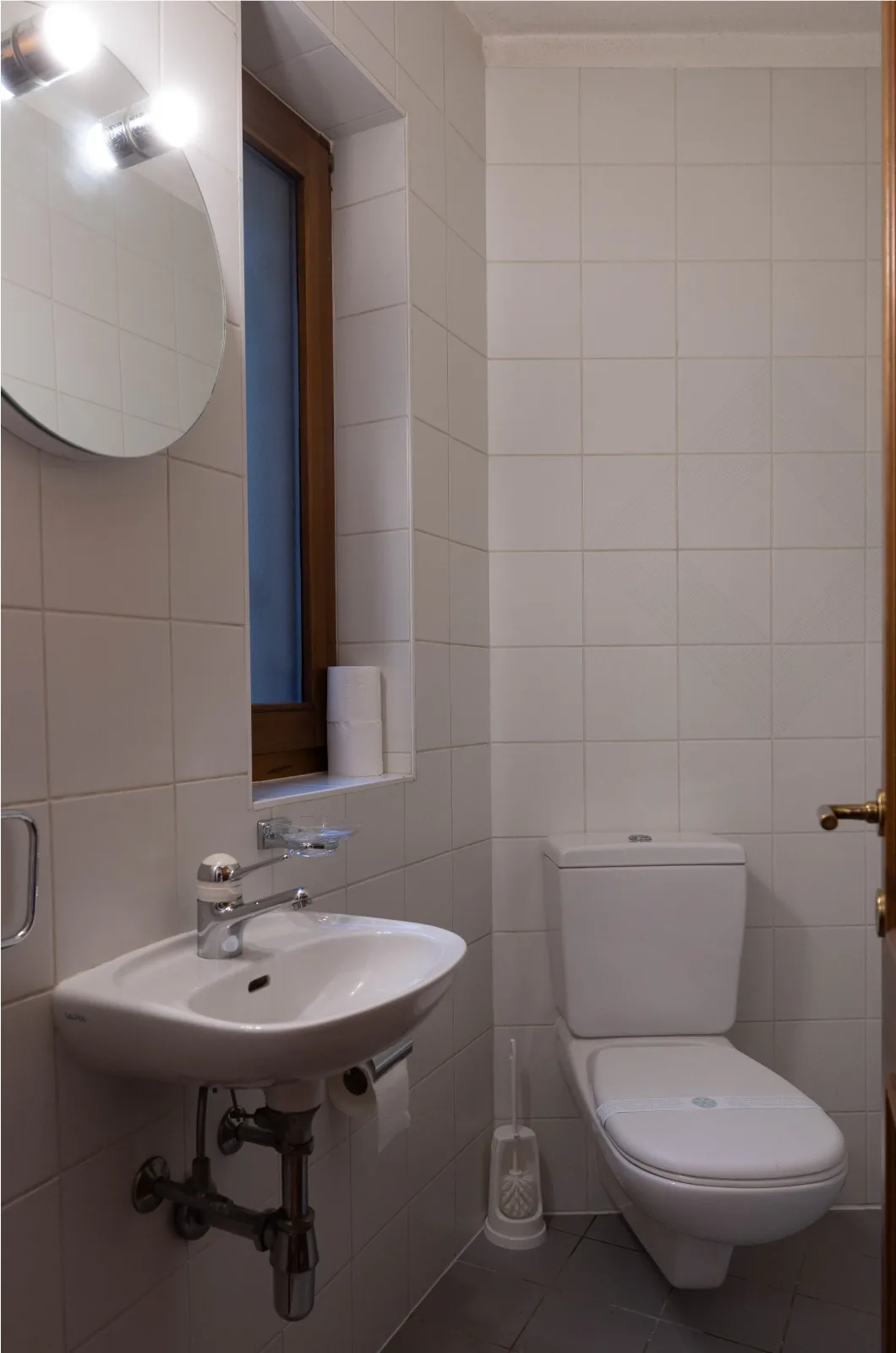 Bagno di servizio al pian terreno